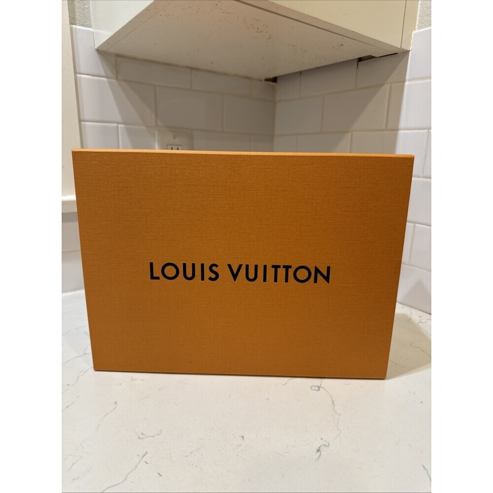 Authentic Louis Vuitton Large Magnetic Gift Box 14x10x5 Orange Ribbon Empty LV